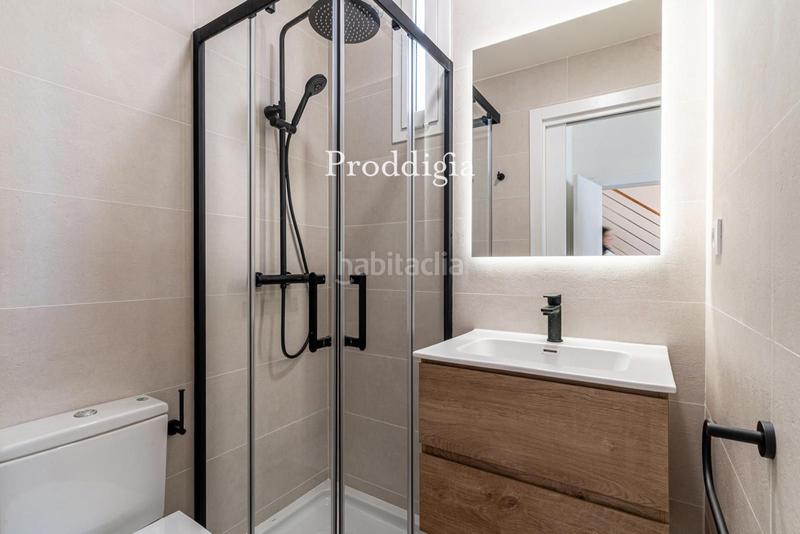 Foto d8c35d23-7e89-4acb-8a7a-9e21097feffc. Xalet amb calefacció aparcament piscina a Mira-sol Sant Cugat del Vallès