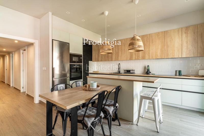 Foto 328f84d1-fa60-4127-96b6-3ec053ab47e3. Pis amb calefacció a Sant Antoni Barcelona