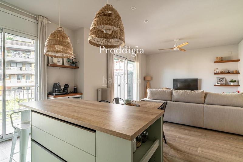 Foto 33ac3aeb-0074-49bd-bd6d-71f66fceb9f7. Pis amb calefacció a Sant Antoni Barcelona