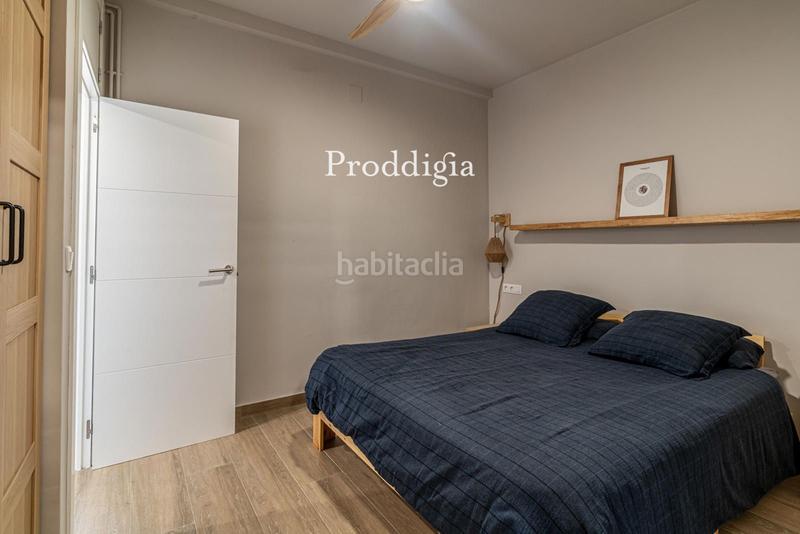 Foto ed8153e3-0137-4fd8-94d5-45e0209f0dbc. Pis amb calefacció a Sant Antoni Barcelona