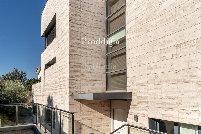 Foto 243b1f5a-546f-4fae-9121-c371041a51a1. Chalet mit heizung parking pool in Valldoreix Sant Cugat del Vallès