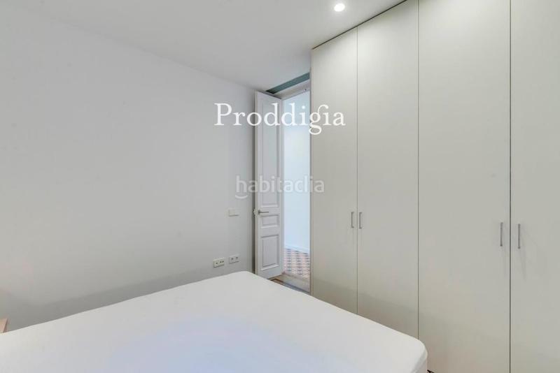 Foto 16a7765b-d906-4650-92c9-0453da7a72cf. Affitto appartamento con riscaldamento in Raval Barcelona
