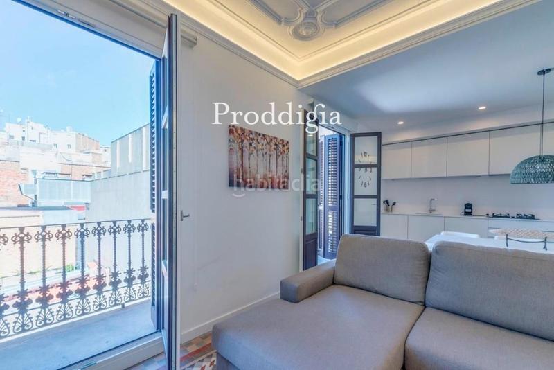 Foto 065c5977-88cc-4dfa-84bc-158ee1b15c91. Alquiler piso preciosa vivienda totalmente amueblada en Barcelona