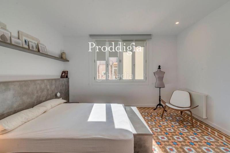 Foto b99c3c4b-9762-4792-96fb-a03b9422efbe. Miete etagenwohnung mit heizung in Raval Barcelona