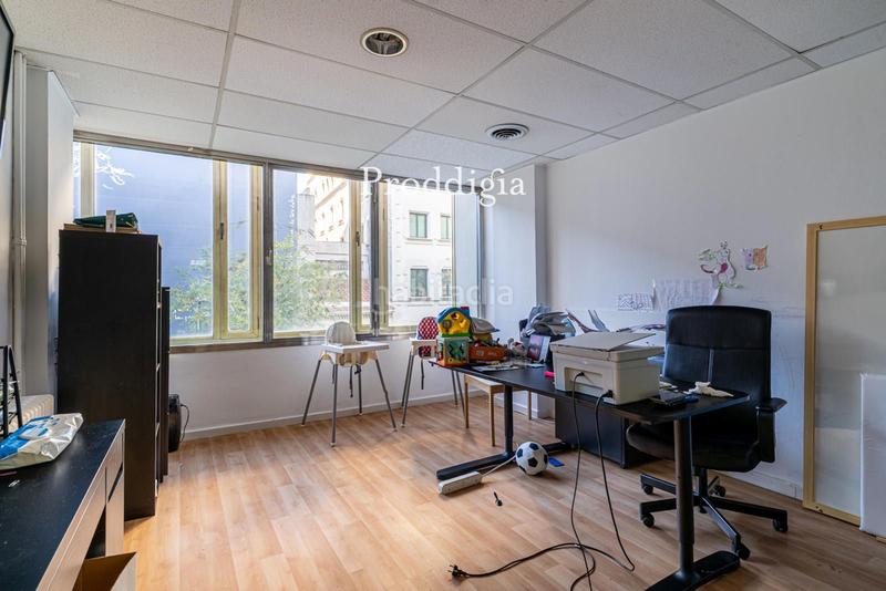 Foto 9ce58025-f058-4daa-835c-1d5a678a258d. Alquiler oficina  de 130 m en alquiler amplia y perfectamente acondicionada en Barcelona