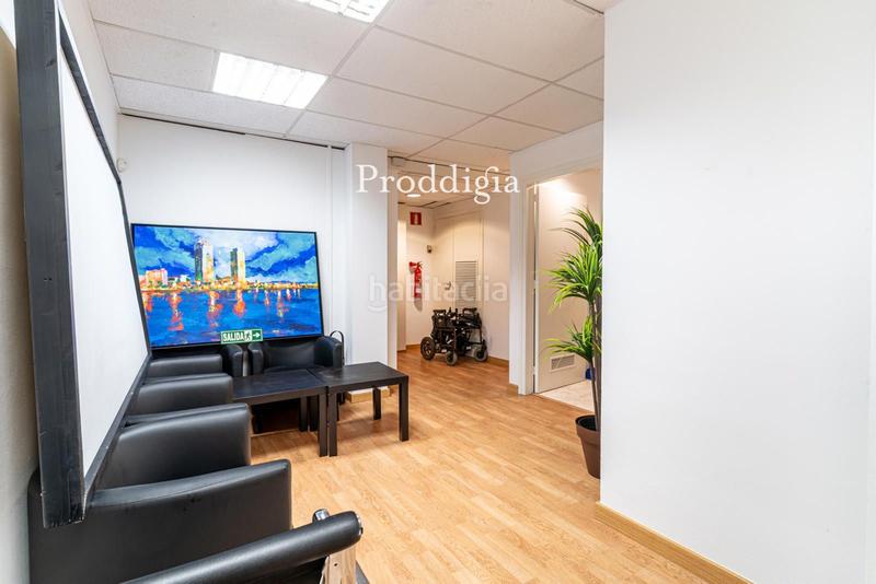 Foto c5d431d8-77d5-415b-b043-2279cb9837d0. Rent office space in Sant Gervasi - Galvany Barcelona