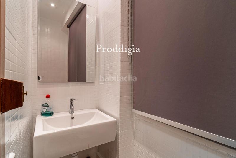 Foto 5003477e-957d-4d89-8a9d-5d7ac92780f1. Alquiler oficina  tipo loft en alquiler en Barcelona