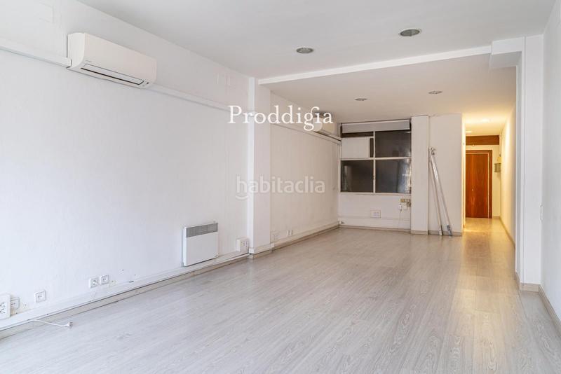 Foto 5d0b1512-3420-407c-9433-72d72adad3fe. Alquiler oficina  tipo loft en alquiler en Barcelona