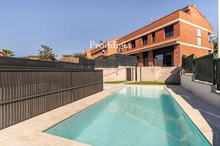 Maison jumelée à Els Avets-Can Serrafossà-Ximelis. Espectacular casa de obra nueva en els avets
