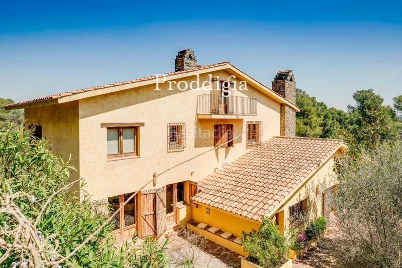 Foto 2883a13c-3ce8-40d7-adee-117b284a5b60. Rent house with heating parking pool in Valldoreix Sant Cugat del Vallès