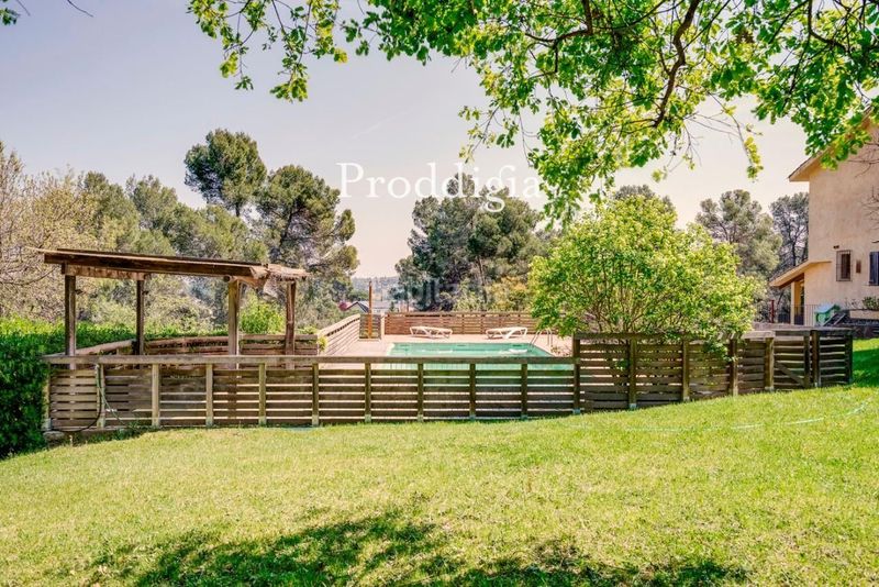 Foto 4f36b3bc-5fd5-42ca-a7d4-d18093f59a4f. Rent house with heating parking pool in Valldoreix Sant Cugat del Vallès