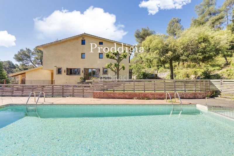 Foto d01c60fb-b22e-4e96-a76d-c072a071df09. Rent house with heating parking pool in Valldoreix Sant Cugat del Vallès