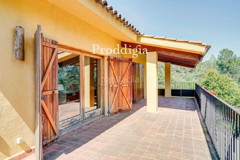 Foto d9a17936-9fdf-4284-8bd2-85145034054d. Rent house with heating parking pool in Valldoreix Sant Cugat del Vallès