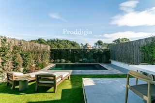 Chalet in Bellaterra. Últimas casas de obra nueva en bellaterra listas para entregar