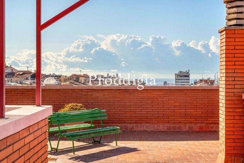 Foto d5518d13-8ca5-4fd2-9bdf-681ca8ed5034. Pis amb calefacció aparcament piscina a Vallcarca - Penitents Barcelona