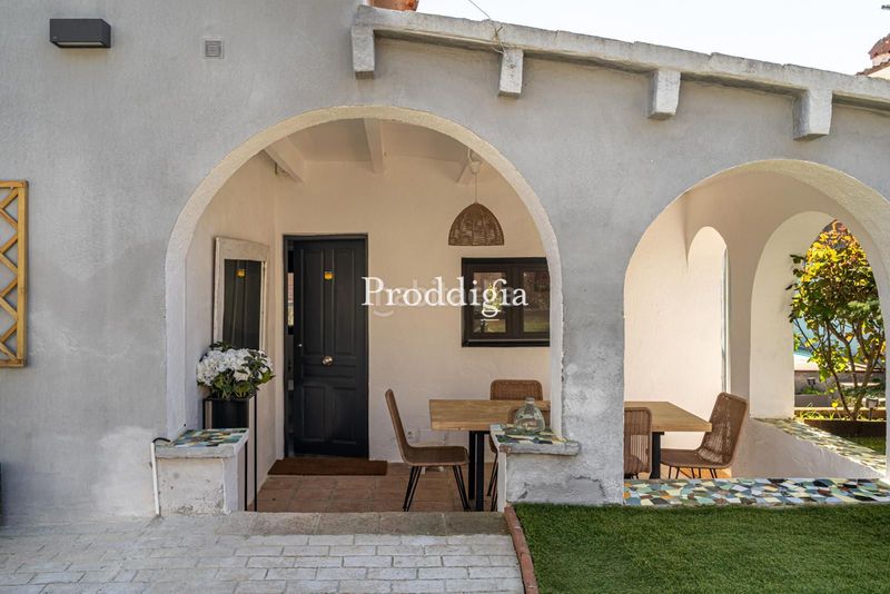 Foto 1d97fe0a-862b-4f93-b26e-d2219635668d. Alquiler casa encantadora casa nueva con zona exterior y piscina en Valldoreix en Sant Cugat del Vallès