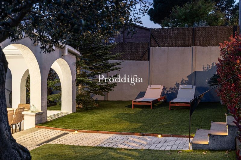 Foto 7af14f32-790d-443d-b6ba-78deef78e9ad. Alquiler casa encantadora casa nueva con zona exterior y piscina en Valldoreix en Sant Cugat del Vallès