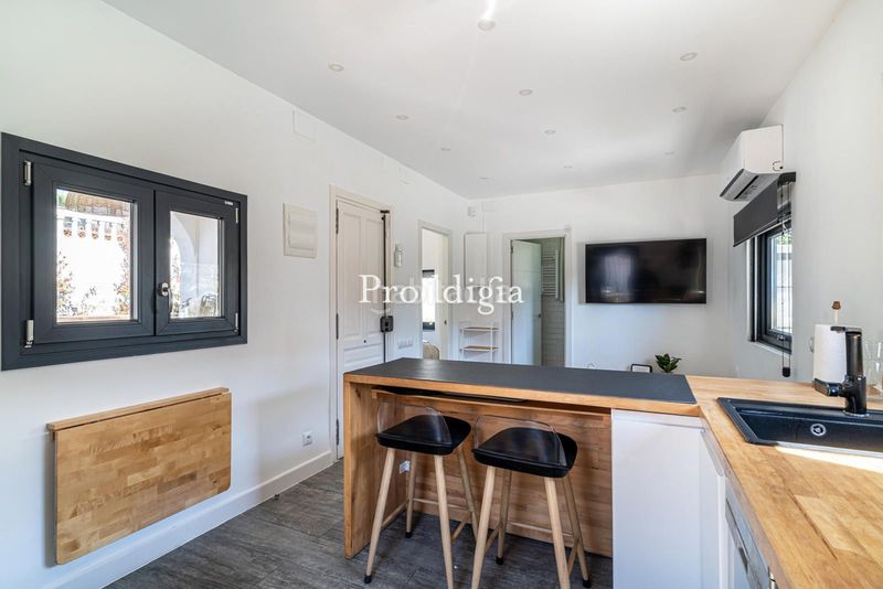 Foto a1a6af09-37fb-4206-8481-794e674e1431. Alquiler casa encantadora casa nueva con zona exterior y piscina en Valldoreix en Sant Cugat del Vallès