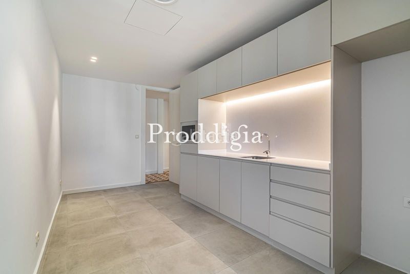 Foto be5706ad-8fba-4d09-810f-a43e88d2384d. Rent office space with heating in Dreta de l´Eixample Barcelona