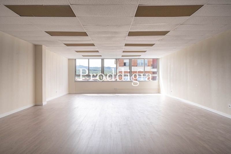 Foto 07387256-ef40-4ba4-9ea7-ad7525938529. Office space with heating in El Coll Sant Cugat del Vallès