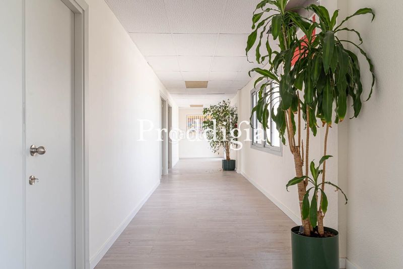Foto caf9a0fe-be14-40e1-b6d7-7ac0cc110e02. Office space with heating in El Coll Sant Cugat del Vallès