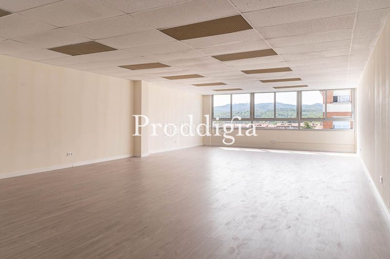 Foto ea49af4f-db48-40ed-9aea-35262bc0cfd8. Office space with heating in El Coll Sant Cugat del Vallès