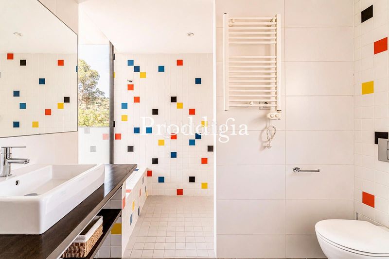 Foto 5d8f9d1d-a5a1-4e46-91aa-82904dc5936e. Rent house with heating parking in Vallvidrera - Tibidabo - Les Planes Barcelona
