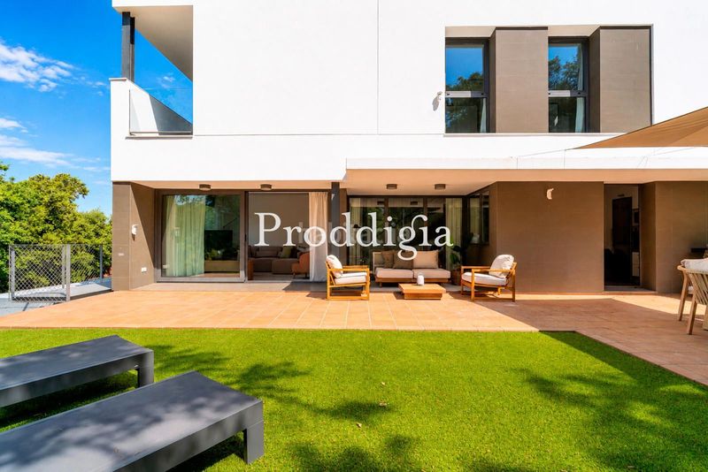 Foto eb9d7a67-664e-48b9-88cd-90052dba5c01. Rent house with heating parking in Vallvidrera - Tibidabo - Les Planes Barcelona