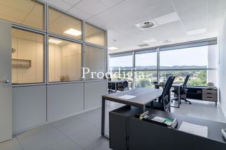 Miete Büro in Roquetes-Can Magí. Preciosa oficina en venta y alquiler en sant cugat