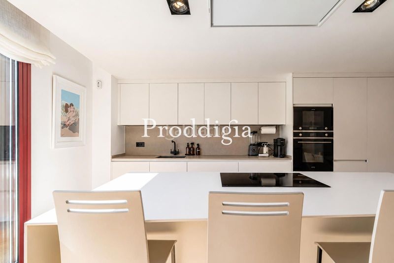 Foto efce940c-3869-49a6-bed1-2b66f5fc469a. Casa adossada amb aparcament piscina a Ca n´Oriol Rubí