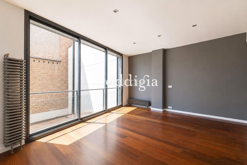 Foto 491ff37a-2028-4e87-b095-6cd6a90c625a. Casa amb calefacció aparcament a Sarrià Barcelona