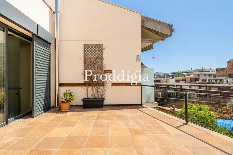 Foto 7fc0f8b5-ca4a-4e41-b108-f92b48c598e5. Casa amb calefacció aparcament a Sarrià Barcelona