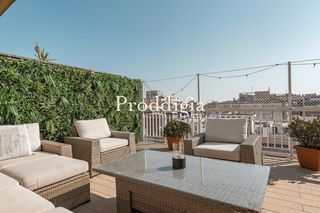 �tic  Sicilia. �tico exclusivo con terraza en la dreta de leixample