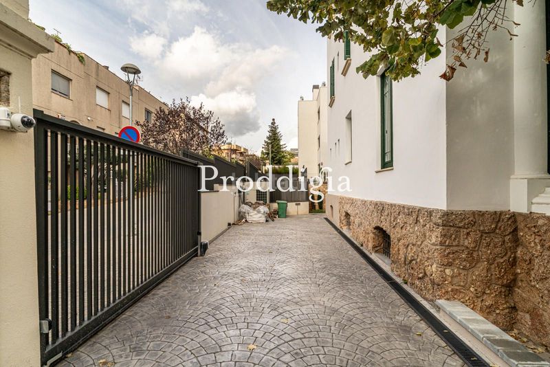 Foto 0cfe7672-c96b-4555-aa4d-bb4a9e3d2c4e. Rent chalet with heating parking pool in Colomer Sant Cugat del Vallès