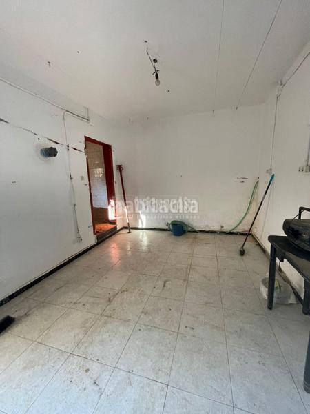 Foto becbda9e-f657-49b8-b6d0-5116090b9928. Casa pareada casa en venta en Centro Alcalá de Guadaira