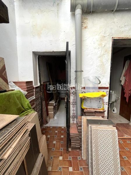 Foto 6d80656d-306b-4077-a201-153d2744f4ea. Casa pareada casa en venta en Centro Alcalá de Guadaira
