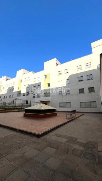 Foto 159eb7a9-467b-47d4-b170-cf768cf73d51. Appartamento in La Paz Alcalá de Guadaira