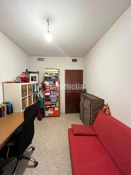 Foto 5165058c-fb8e-46f5-ae3a-33844e79491c. Appartamento in La Paz Alcalá de Guadaira