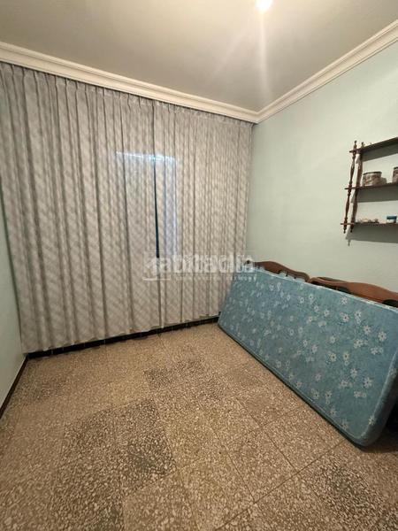 Foto 2d656cff-ce1e-41f9-b538-63db53f4d4e8. Casa  en venta en Mairena del Alcor