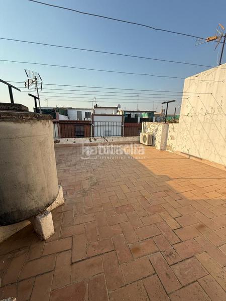 Foto afff5191-386f-4310-b24a-d7da99100684. Casa  en venta en Mairena del Alcor
