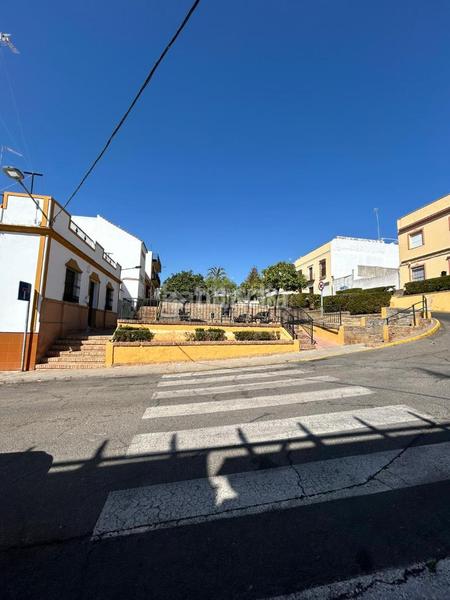 Foto bd738e1c-79a5-4e30-9bea-5bc923c12beb. Casa aparellada a Centro Alcalá de Guadaira