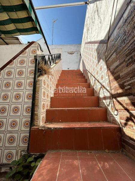 Foto ce113071-e752-43d8-9490-b0f3f7cbc595. Casa aparellada a Centro Alcalá de Guadaira