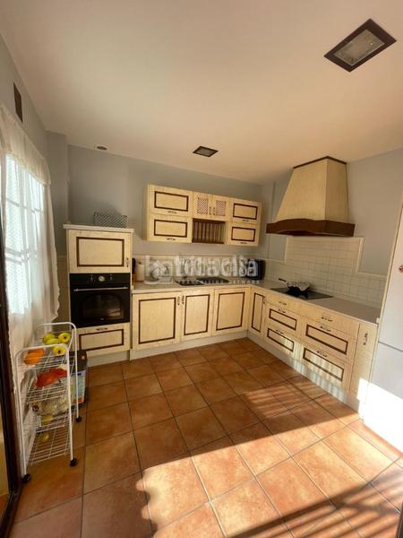 Foto 9be9c442-62da-4a92-bfb6-1c7564ced4da. Casa pareada casa en venta en Mairena del Alcor