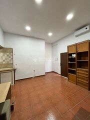 Local Comercial a La Paz. Local comercial en venta en alcalá de guadaira