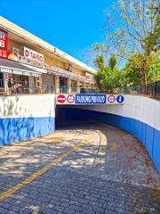 Parking voiture à Nuevo Bulevar. Estupenda plaza de aparcamiento situada en el nuevo bulevar, mai