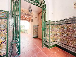 Maison à San Julián. ¡oportunidad única de inversión en el corazón de sevilla!
