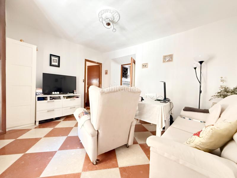 Foto 42723f7e-f2e3-4dff-9712-ee0f3c5b6b8f. Casa a San Julián Sevilla