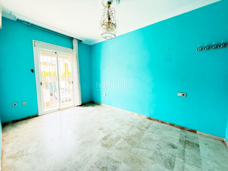 Foto d9f36dd1-f9b1-4acc-9017-b867a19a57cc. Casa adosada estupendo y espacioso adosado en Castilleja de Guzmán