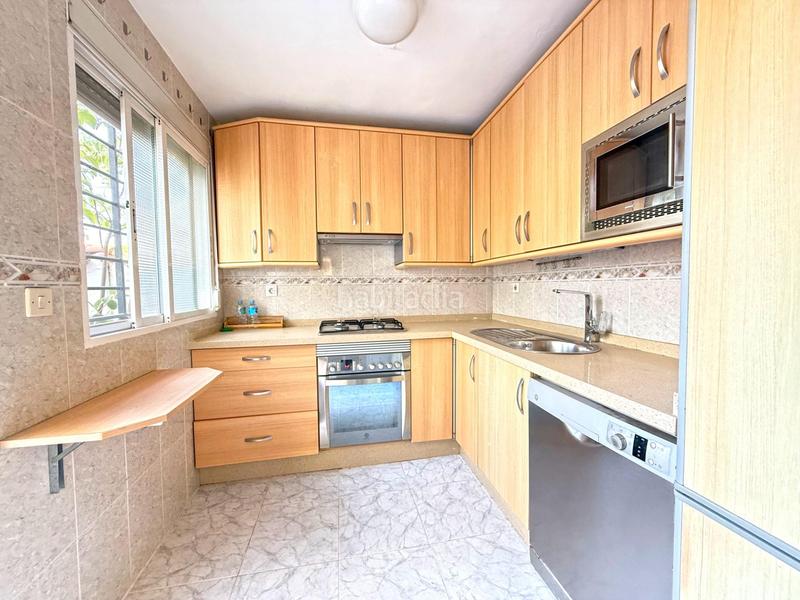 Foto 06682964-f2da-4a2c-9497-121e346e1660. Reihenhaus mit parking in Ciudad Aljarafe Mairena del Aljarafe