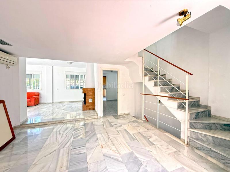 Foto 58a70bd8-f63b-43a5-8611-ccf5d63a69b4. Reihenhaus mit parking in Ciudad Aljarafe Mairena del Aljarafe